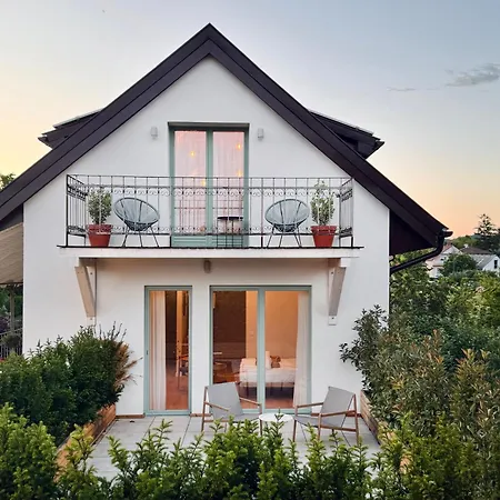 Serena Apartmán